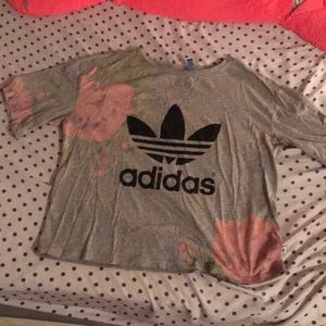 Adidas short-sleeved top